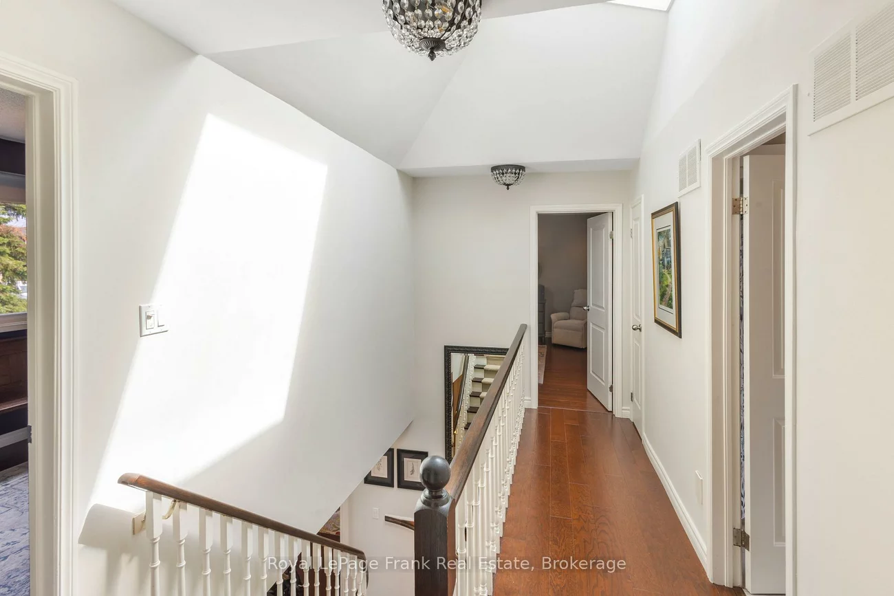 68, Burling, Huron Heights-Leslie Valley, Newmarket