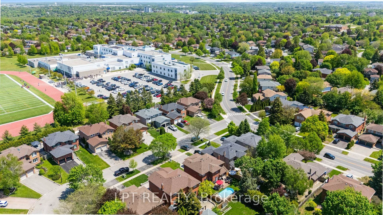 112, Doris, Bristol-London, Newmarket