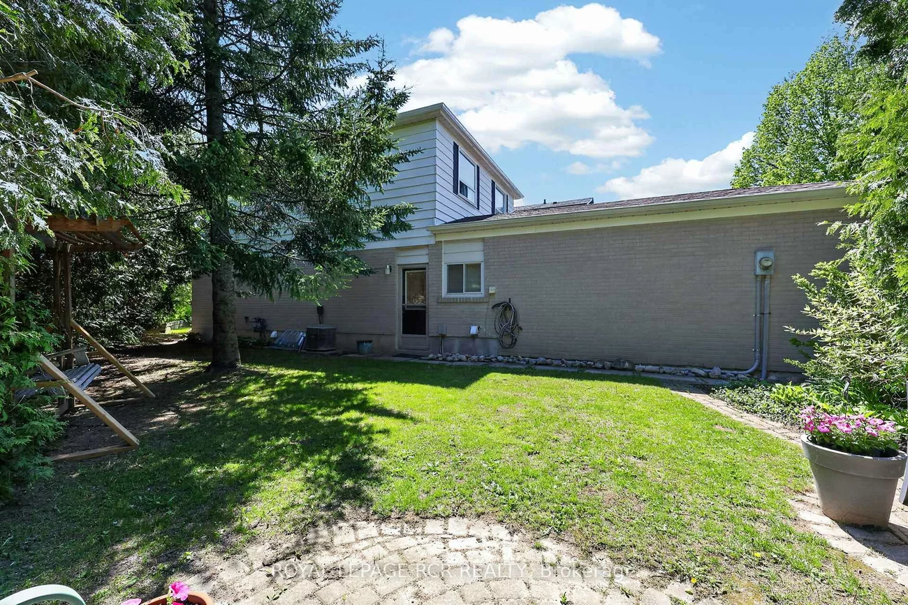 758, Beman, Huron Heights-Leslie Valley, Newmarket