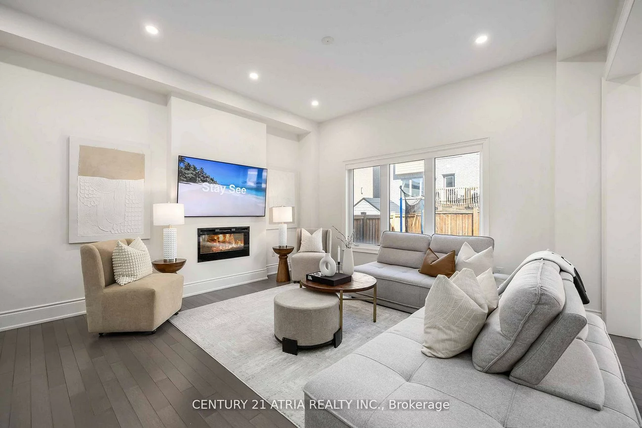 109, Vantage, Woodland Hill, Newmarket
