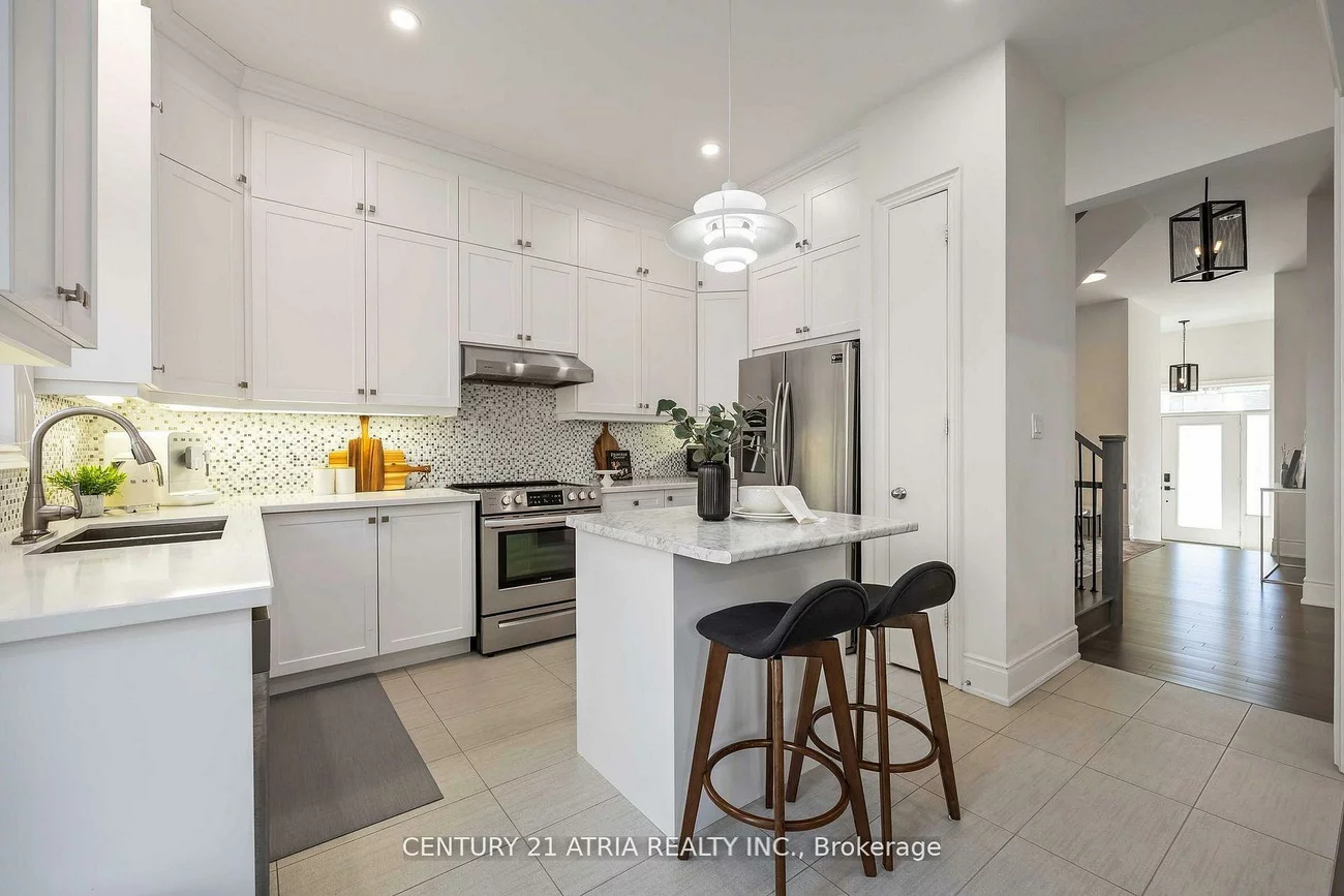 109, Vantage, Woodland Hill, Newmarket