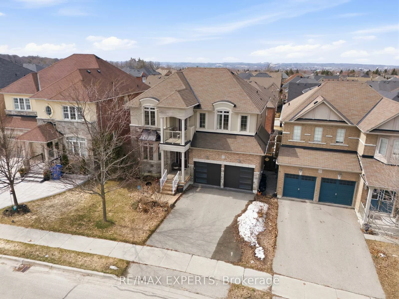 847, Memorial, Stonehaven-Wyndham, Newmarket