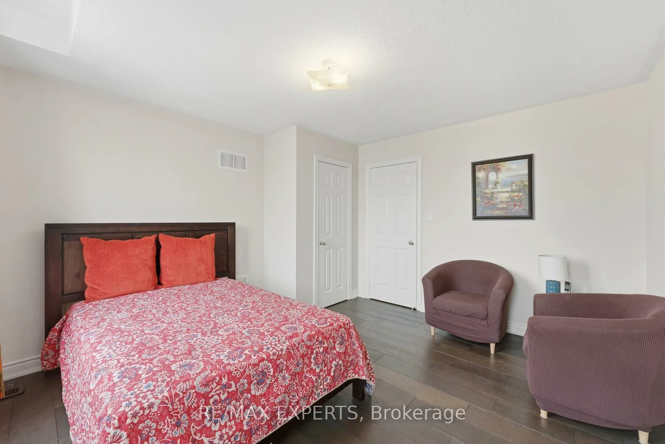 847, Memorial, Stonehaven-Wyndham, Newmarket