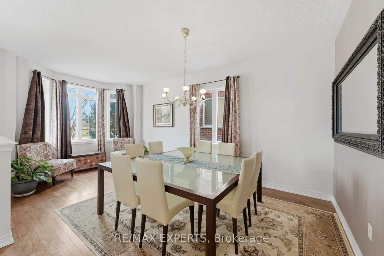 847, Memorial, Stonehaven-Wyndham, Newmarket