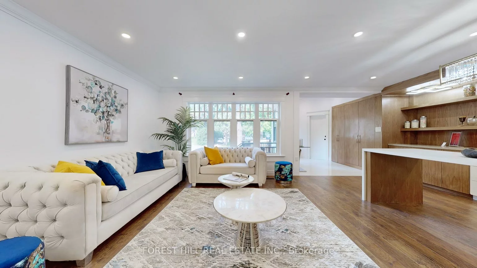 60, Hillview, Bristol-London, Newmarket