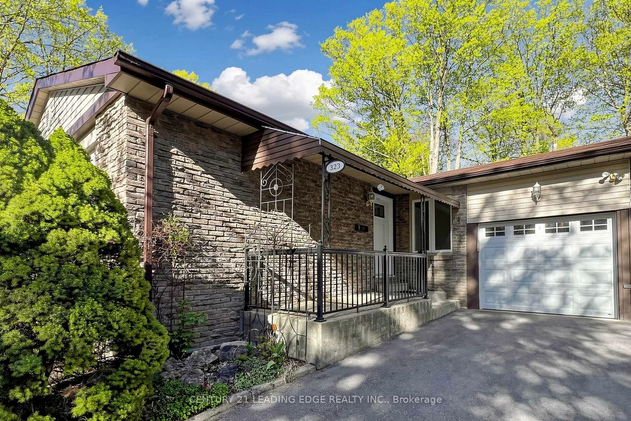 323, Waratah, Huron Heights-Leslie Valley, Newmarket
