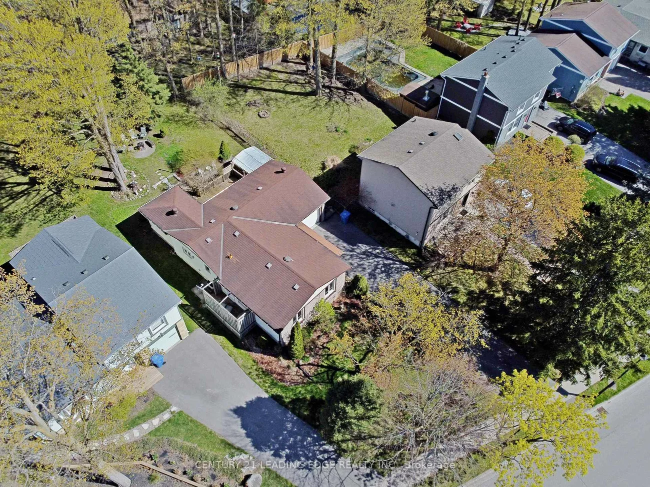 323, Waratah, Huron Heights-Leslie Valley, Newmarket