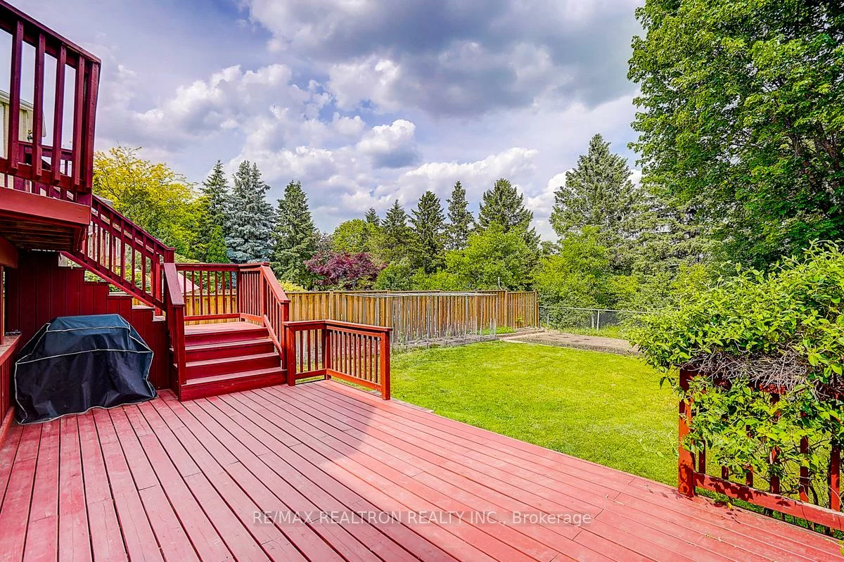 233, Brimson, Glenway Estates, Newmarket