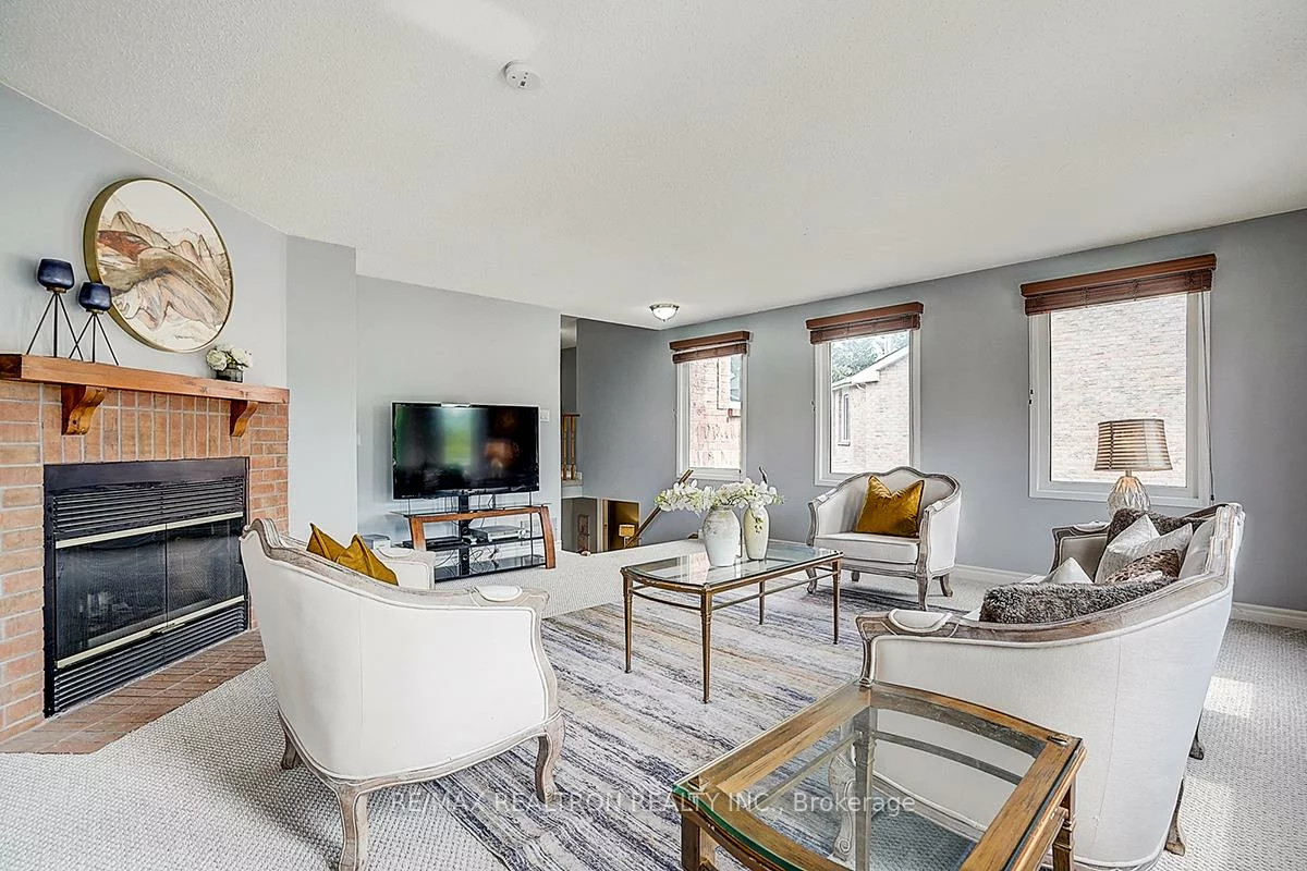 233, Brimson, Glenway Estates, Newmarket