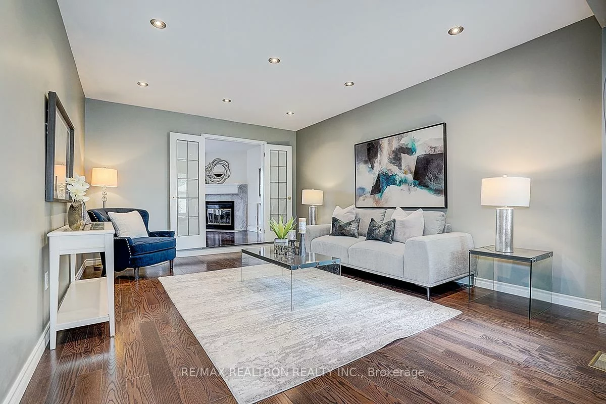 233, Brimson, Glenway Estates, Newmarket