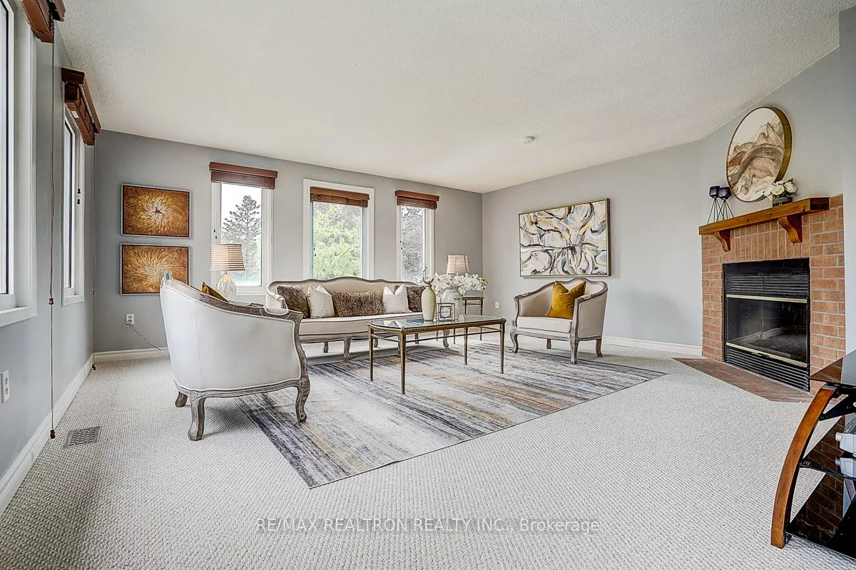 233, Brimson, Glenway Estates, Newmarket