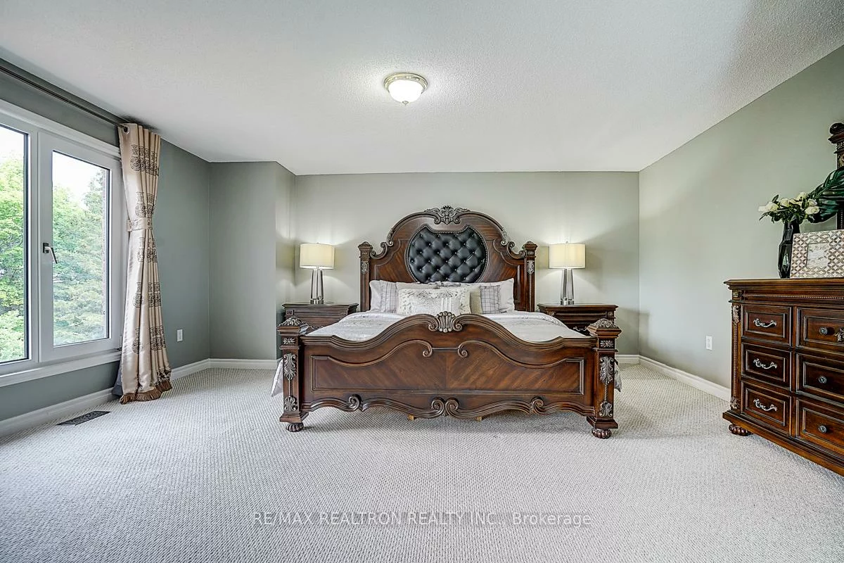 233, Brimson, Glenway Estates, Newmarket