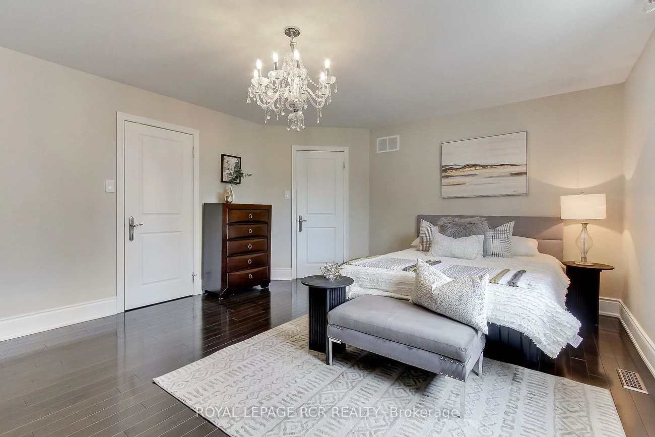 646, Brooker, Stonehaven-Wyndham, Newmarket