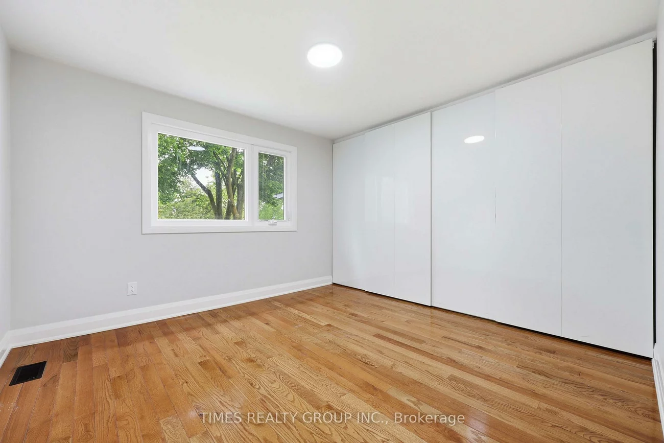 75, Beswick, Central Newmarket, Newmarket