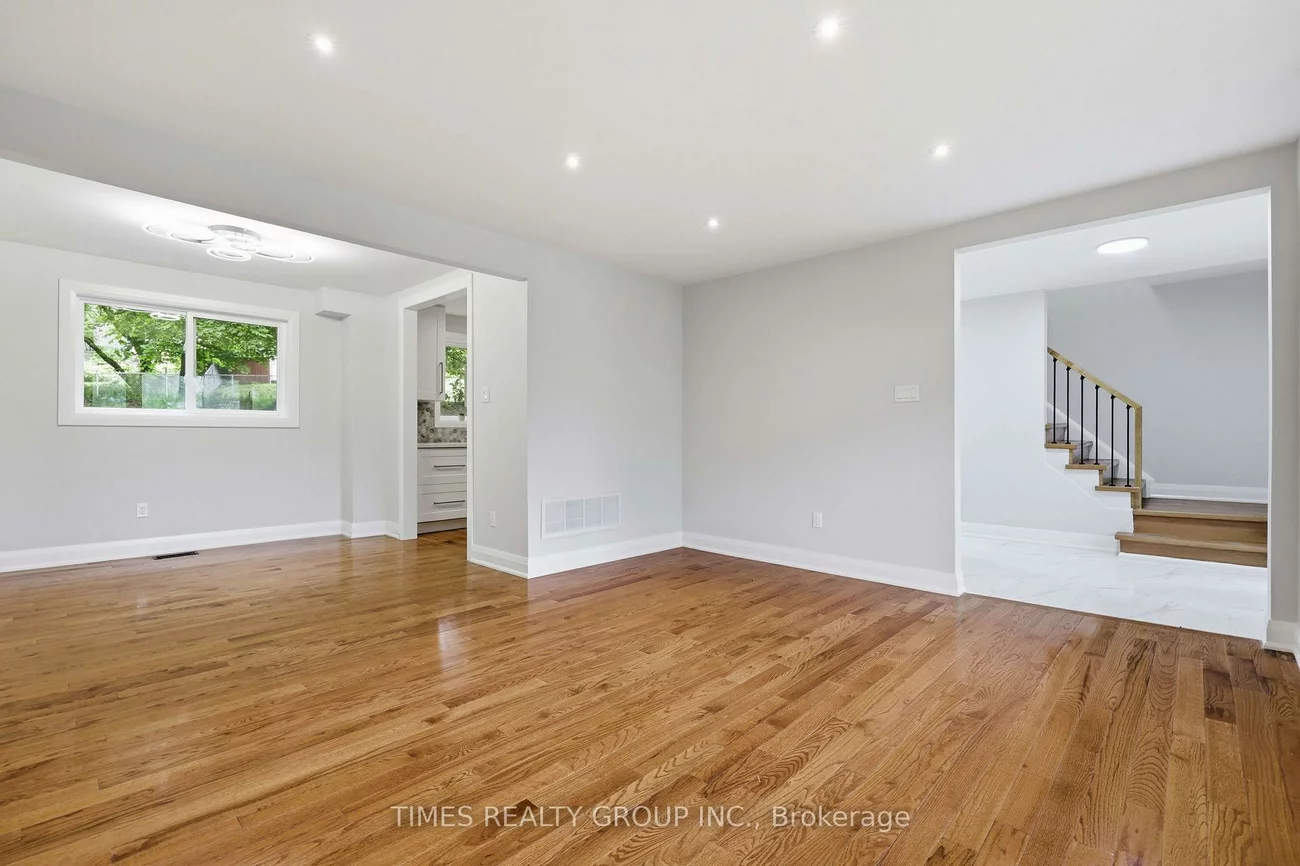 75, Beswick, Central Newmarket, Newmarket