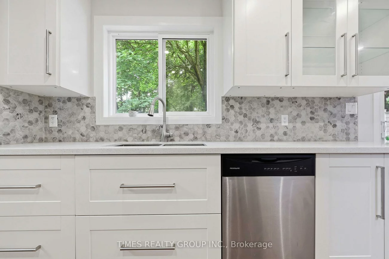 75, Beswick, Central Newmarket, Newmarket