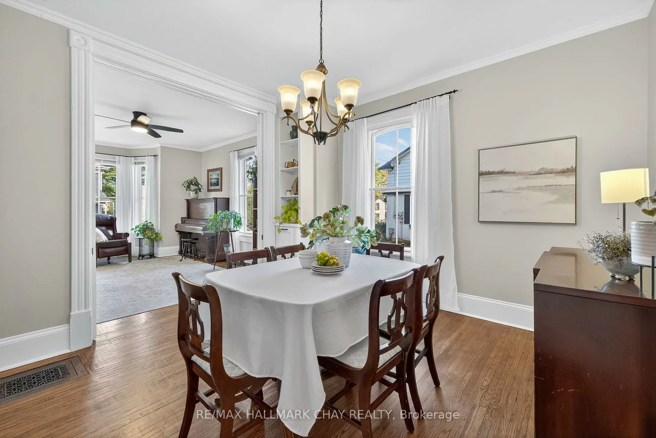 221, Prospect, Central Newmarket, Newmarket