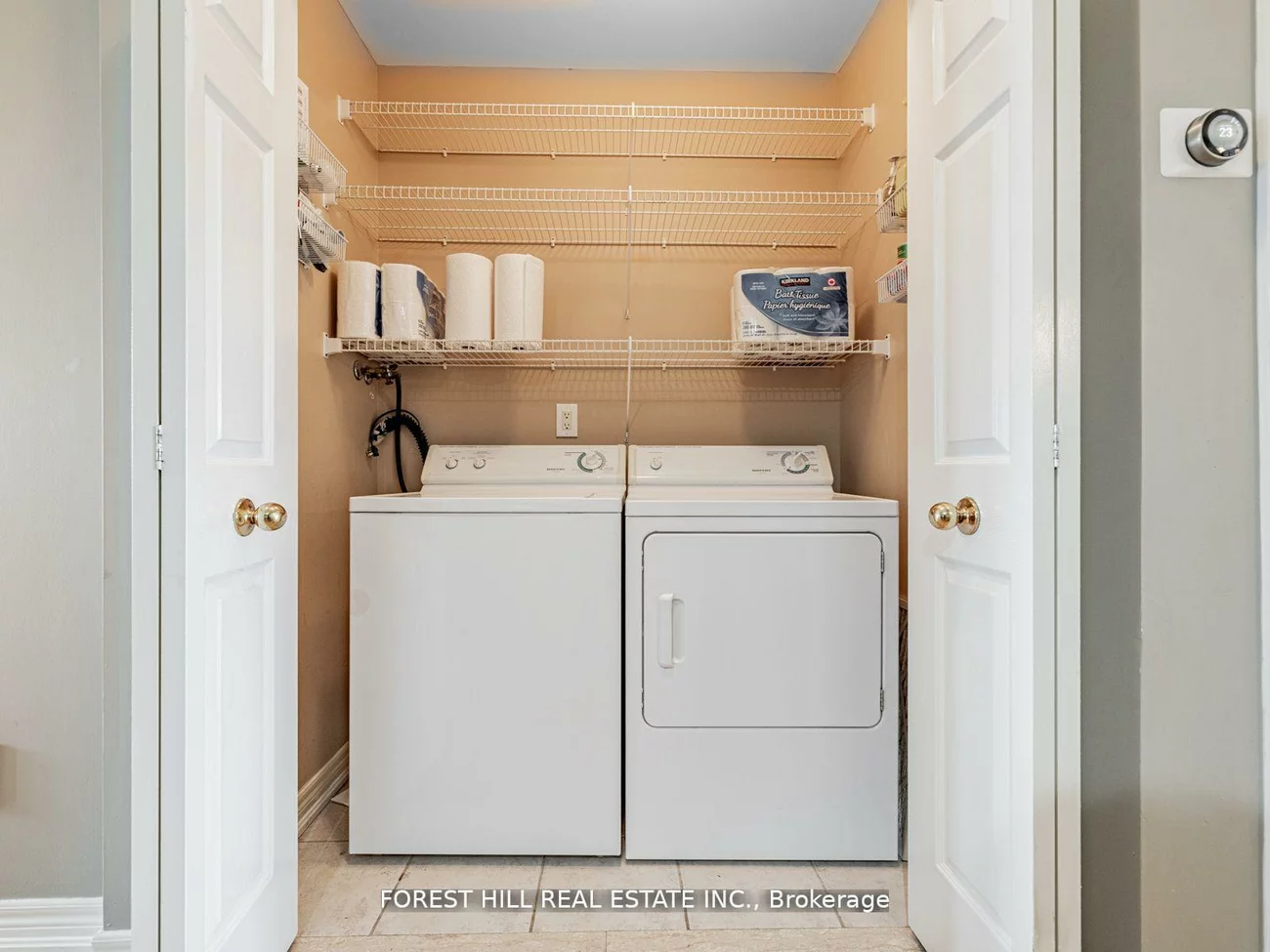 614, Mcbean, Stonehaven-Wyndham, Newmarket