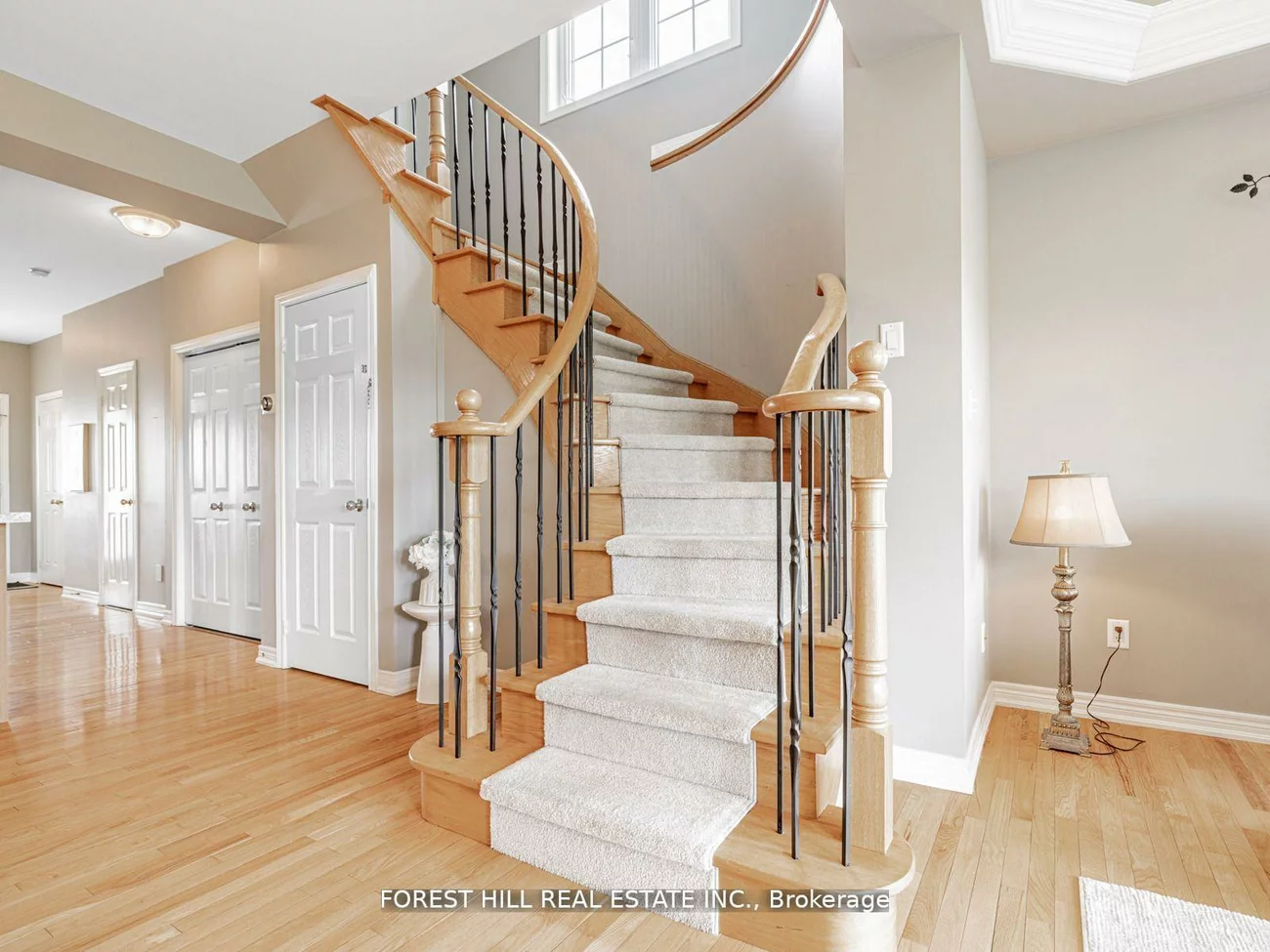 614, Mcbean, Stonehaven-Wyndham, Newmarket