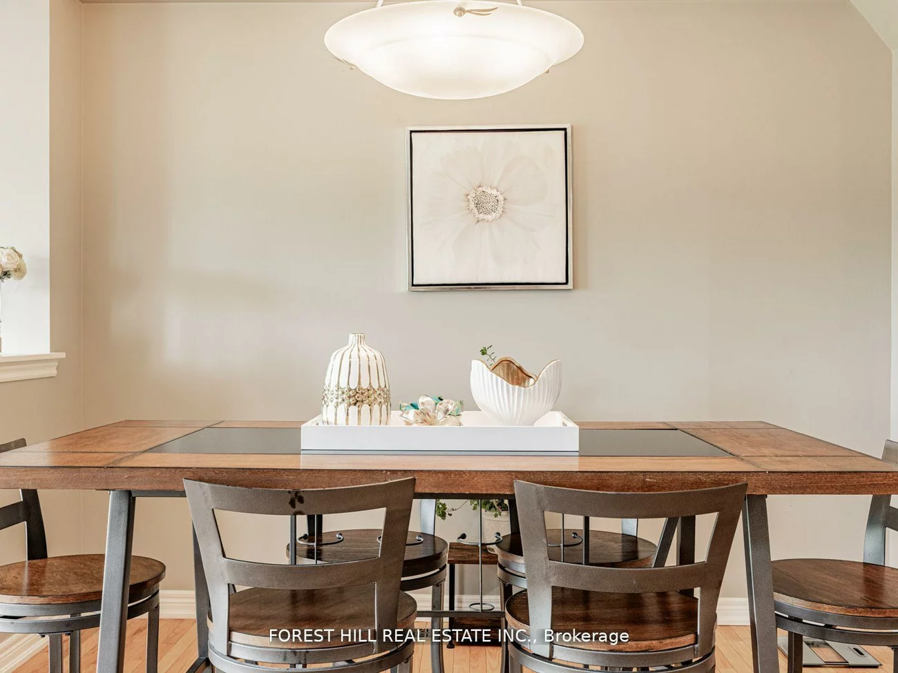 614, Mcbean, Stonehaven-Wyndham, Newmarket