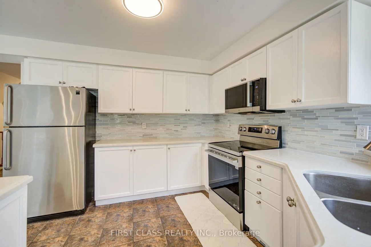 611, Mcbean, Stonehaven-Wyndham, Newmarket