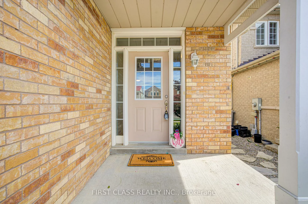 611, Mcbean, Stonehaven-Wyndham, Newmarket