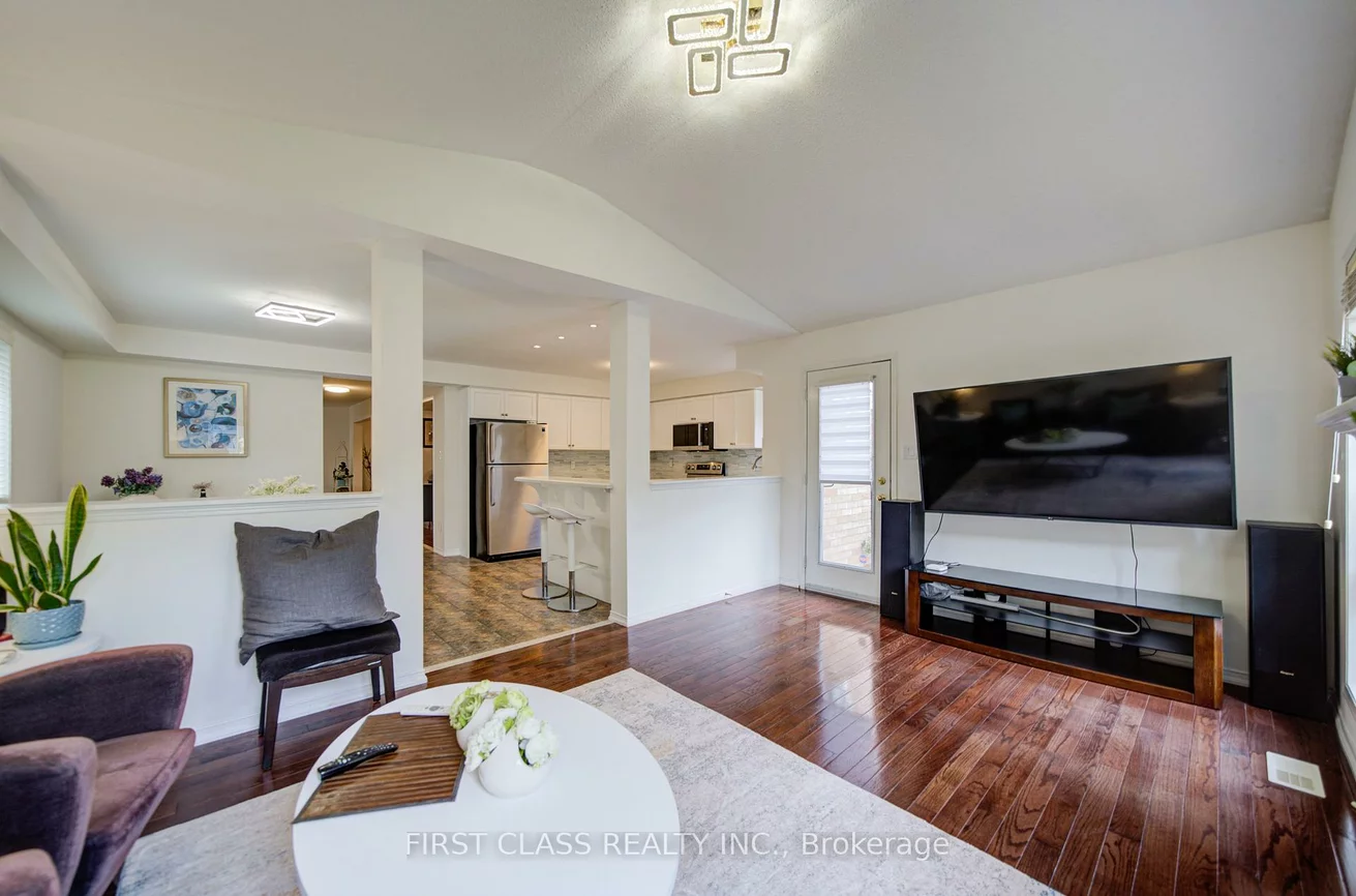 611, Mcbean, Stonehaven-Wyndham, Newmarket
