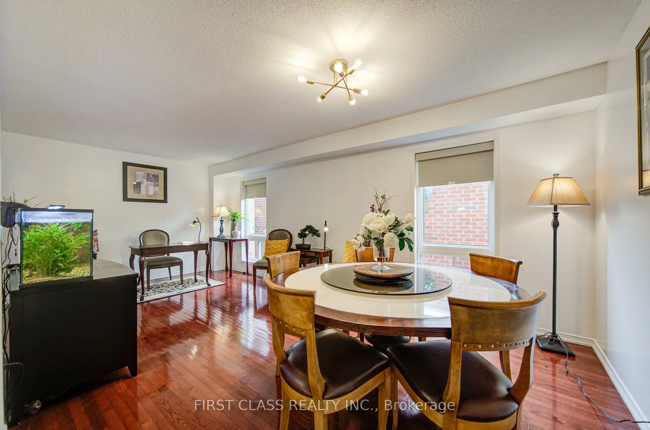 611, Mcbean, Stonehaven-Wyndham, Newmarket