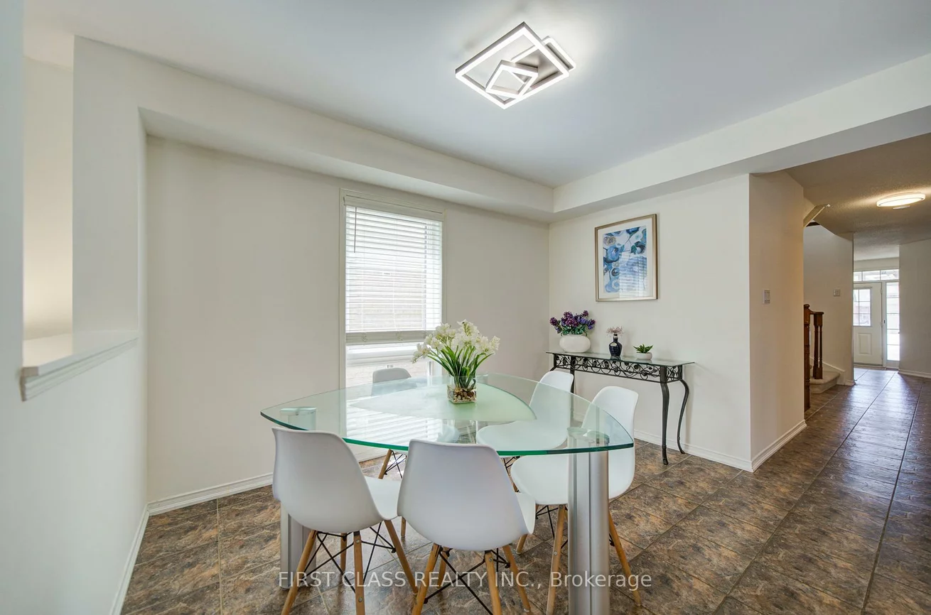 611, Mcbean, Stonehaven-Wyndham, Newmarket