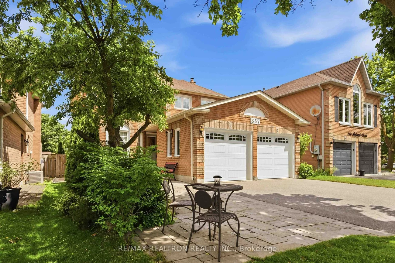 857, Hollander, Gorham-College Manor, Newmarket