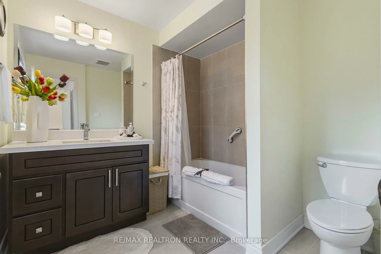 857, Hollander, Gorham-College Manor, Newmarket