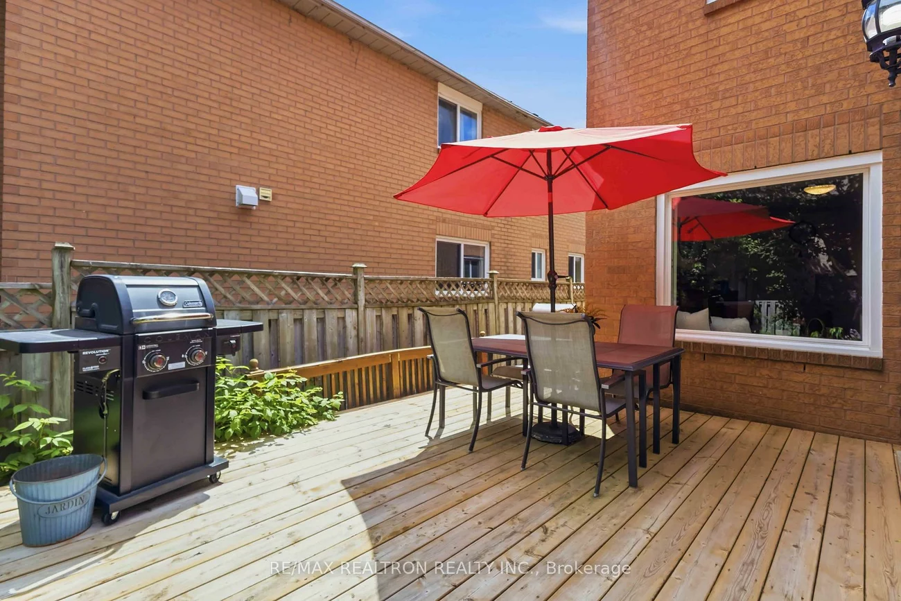 857, Hollander, Gorham-College Manor, Newmarket