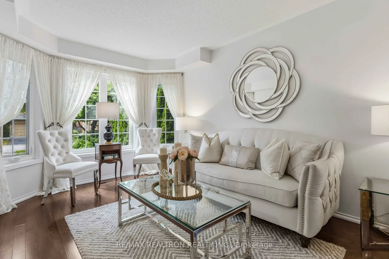 857, Hollander, Gorham-College Manor, Newmarket