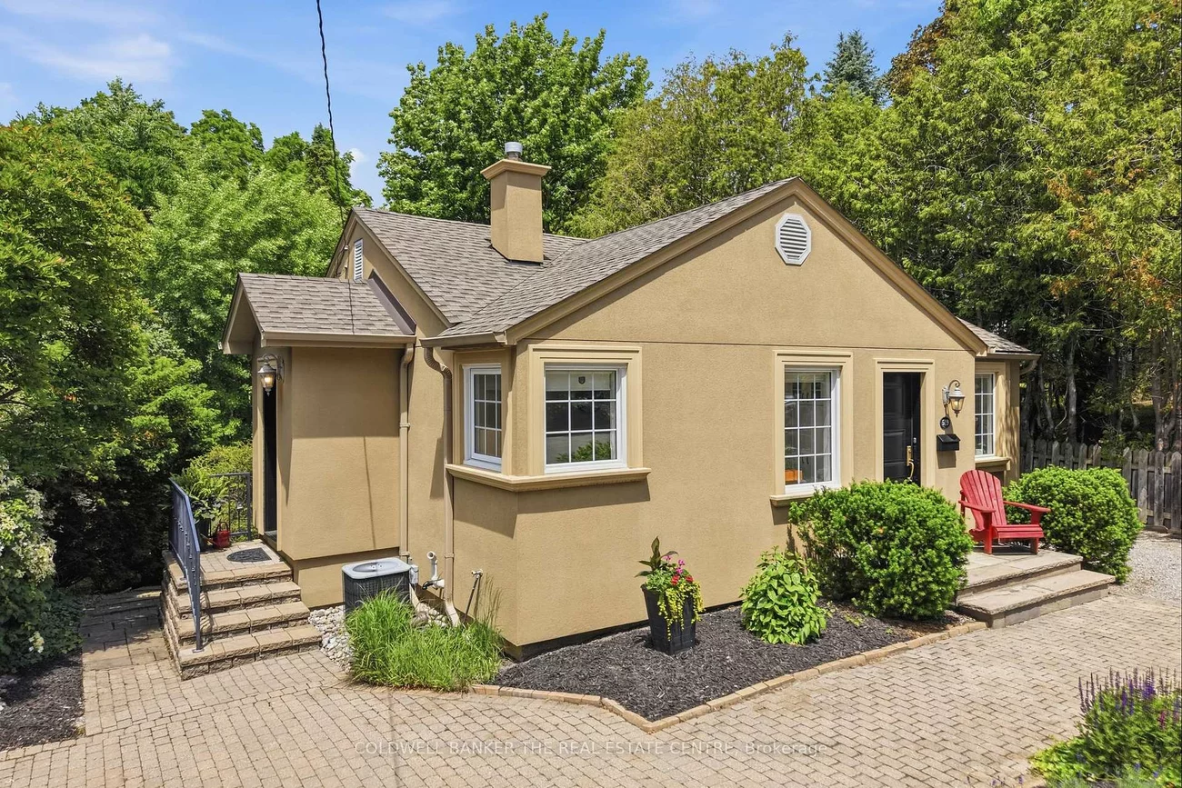 519, College, Central Newmarket, Newmarket