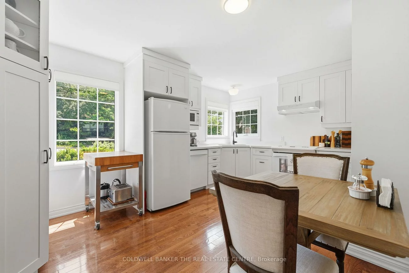 519, College, Central Newmarket, Newmarket