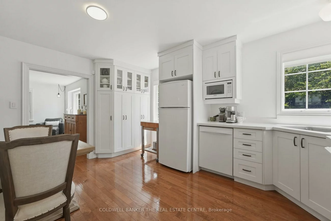 519, College, Central Newmarket, Newmarket