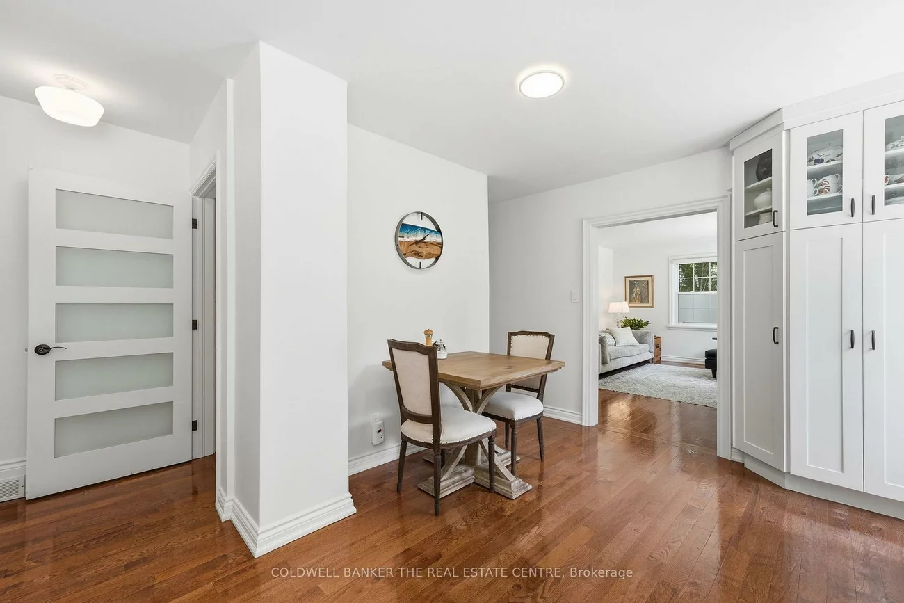 519, College, Central Newmarket, Newmarket