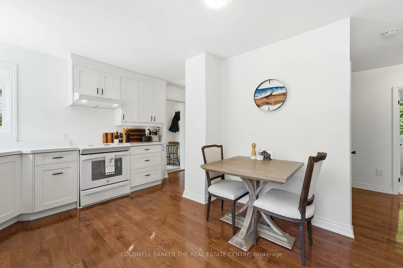 519, College, Central Newmarket, Newmarket