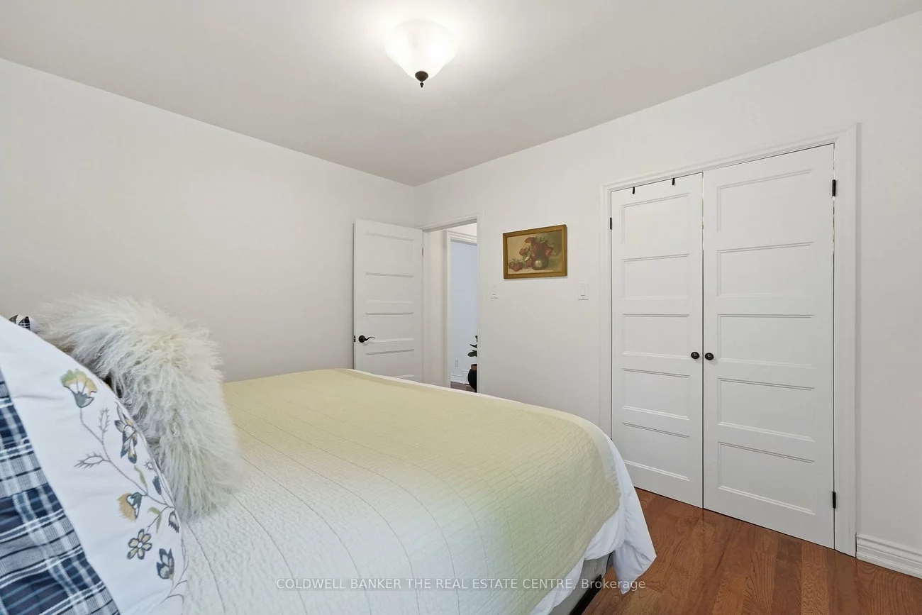 519, College, Central Newmarket, Newmarket