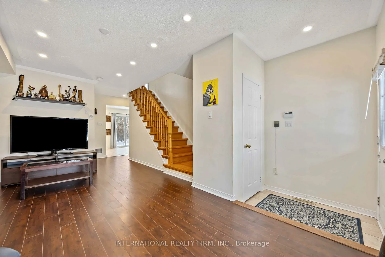 340, Flagstone, Woodland Hill, Newmarket