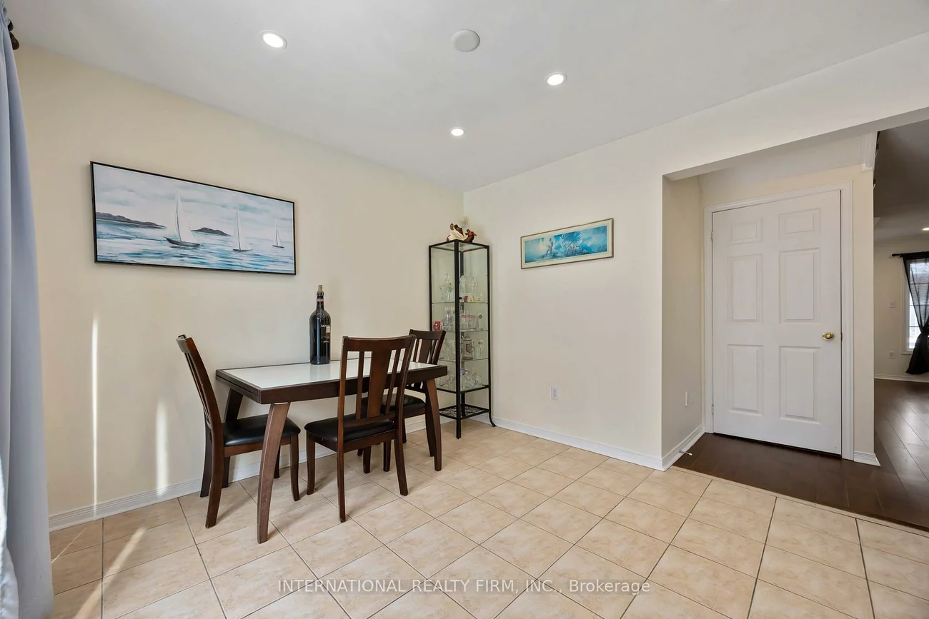 340, Flagstone, Woodland Hill, Newmarket