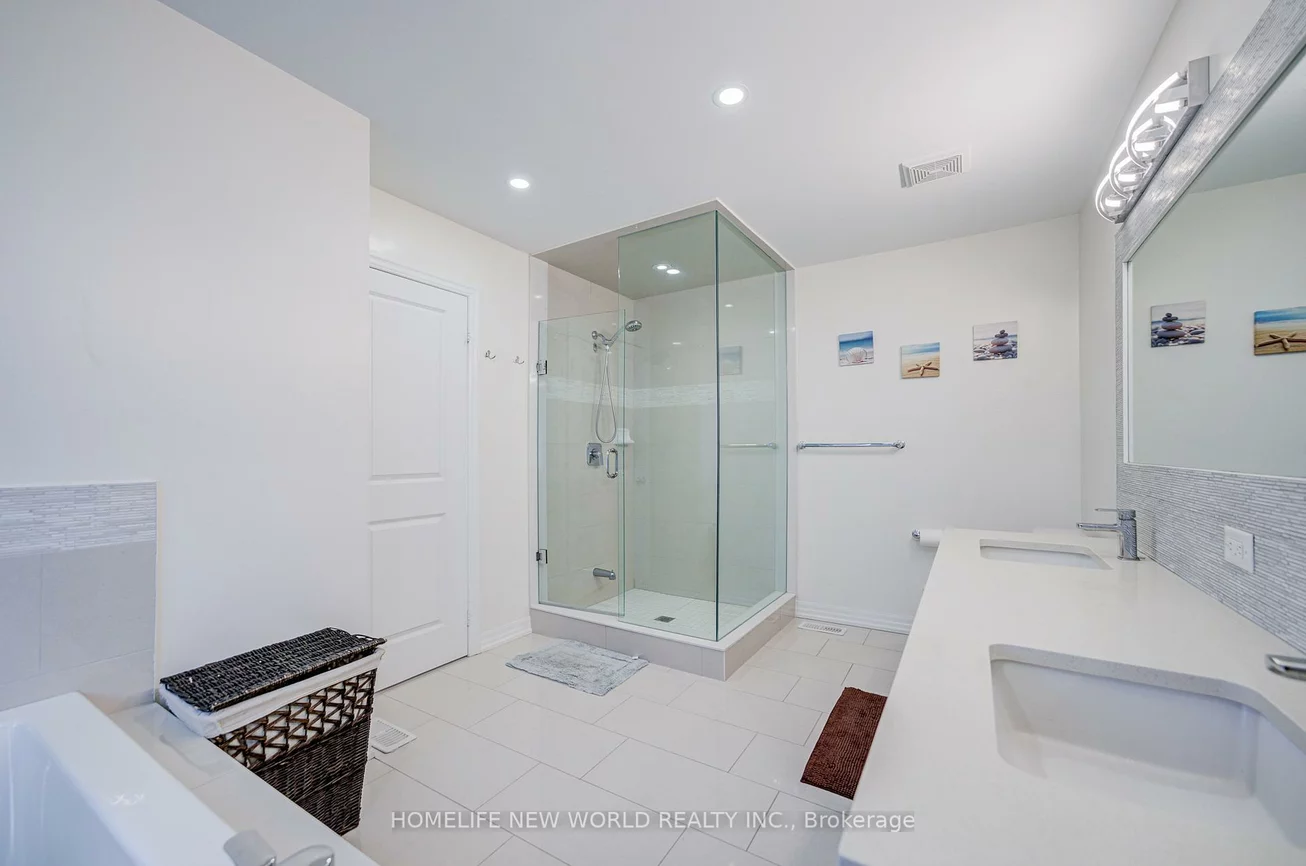 74, Tango, Woodland Hill, Newmarket