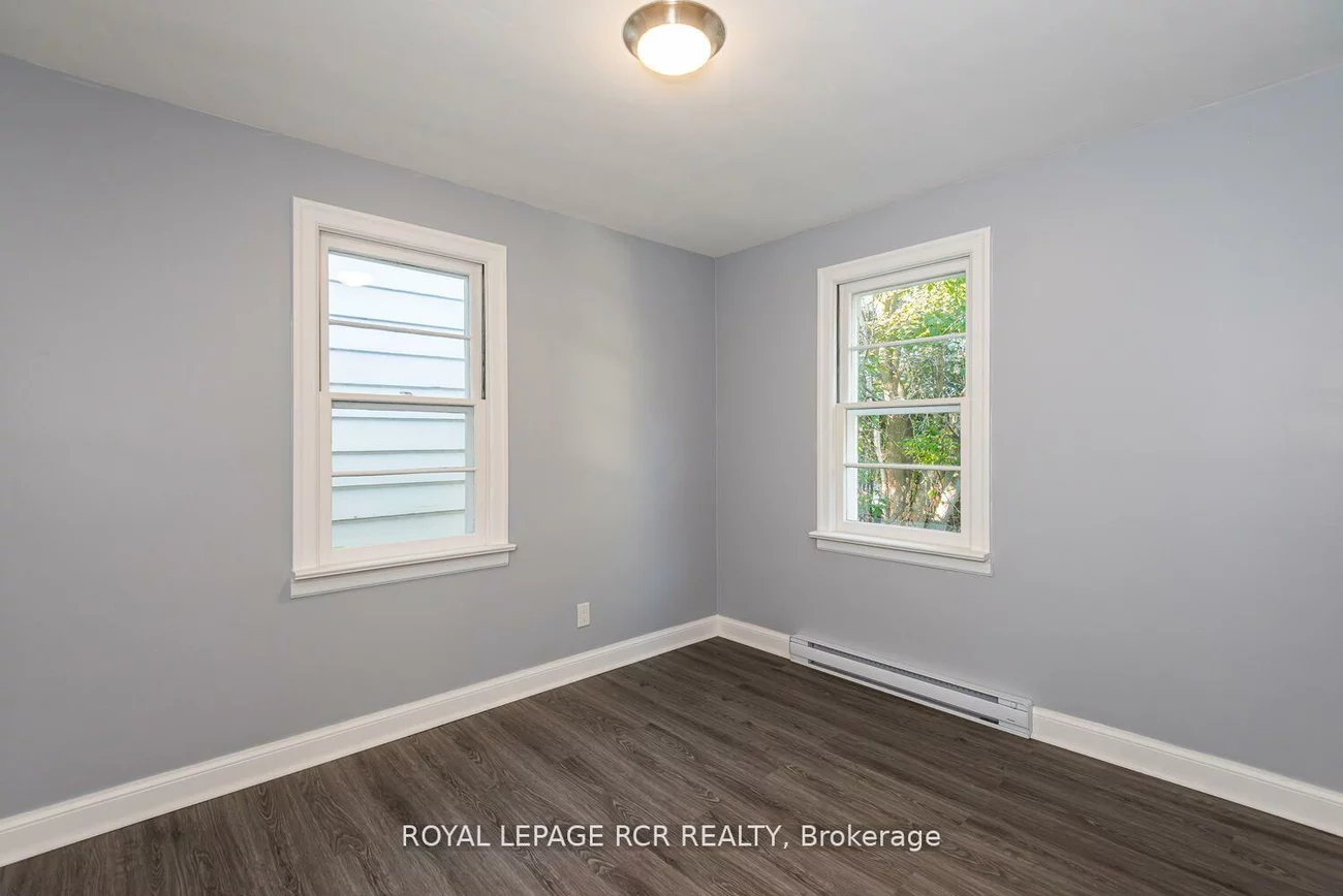 16948, Bayview, Central Newmarket, Newmarket