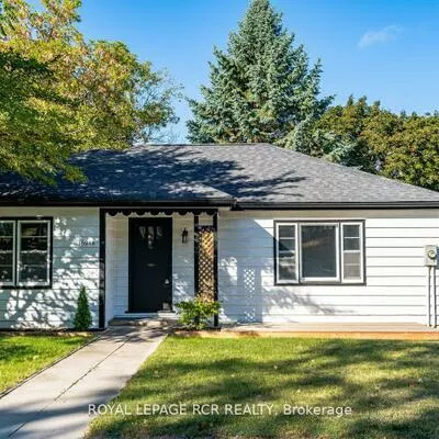 16948, Bayview, Central Newmarket, Newmarket