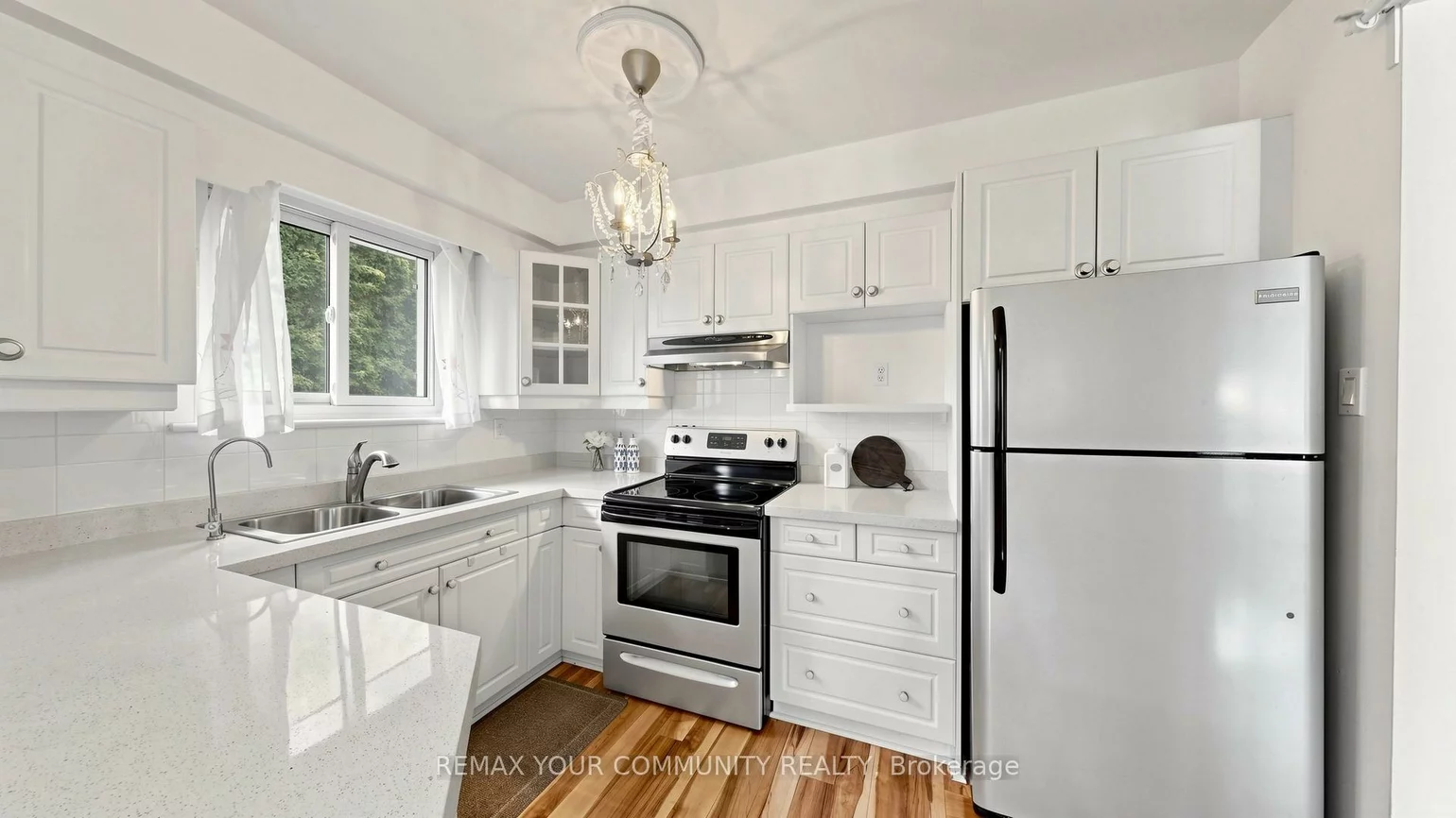 651, Mossbank, Huron Heights-Leslie Valley, Newmarket