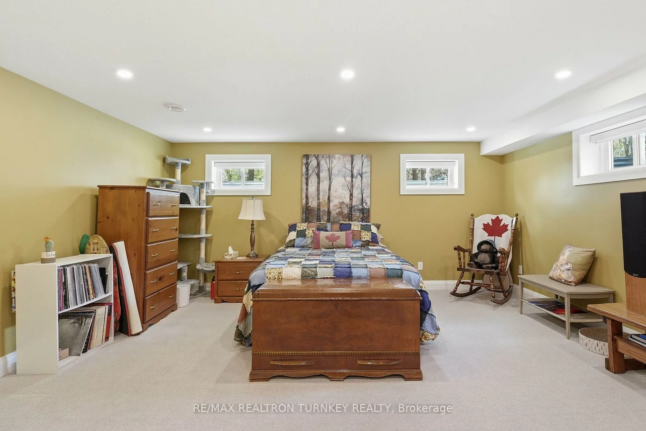 178, Parkview, Central Newmarket, Newmarket