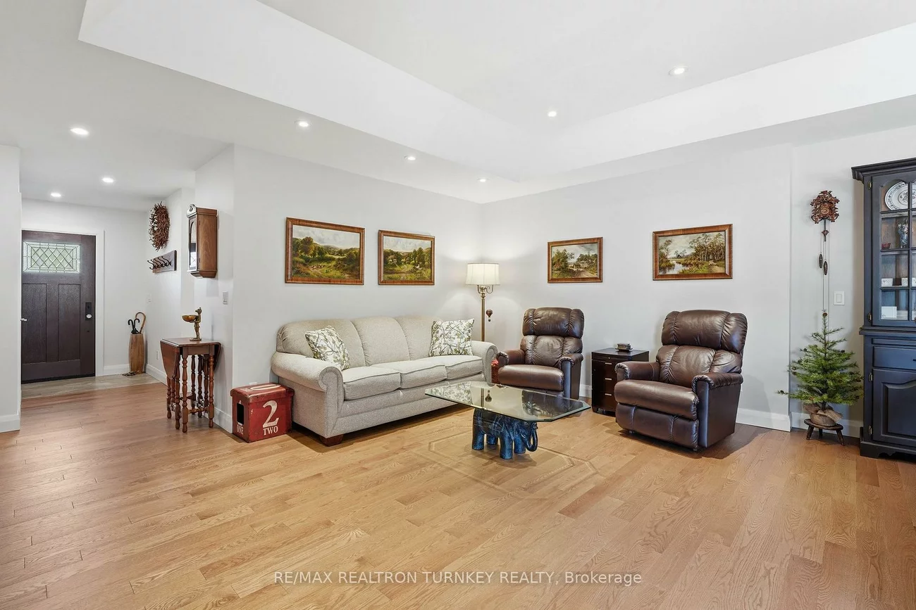 178, Parkview, Central Newmarket, Newmarket