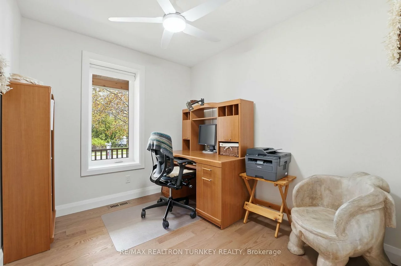 178, Parkview, Central Newmarket, Newmarket