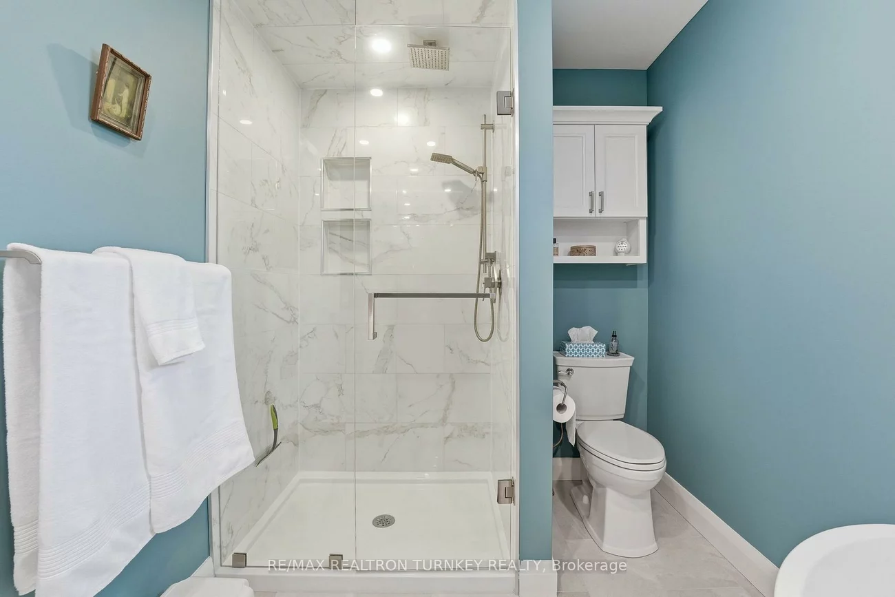 178, Parkview, Central Newmarket, Newmarket