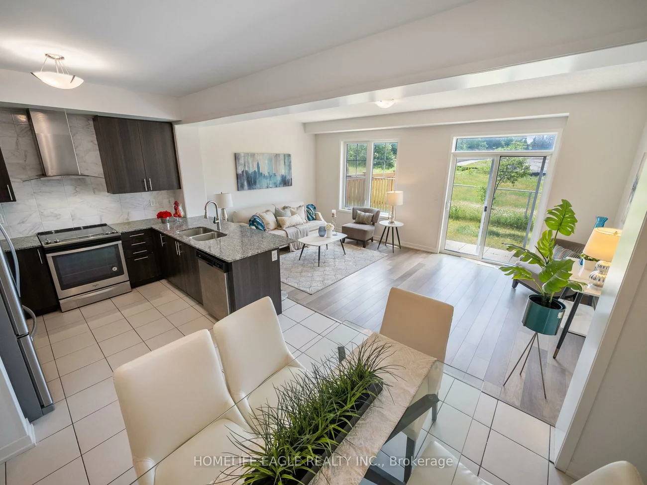 228, Bennett, Glenway Estates, Newmarket
